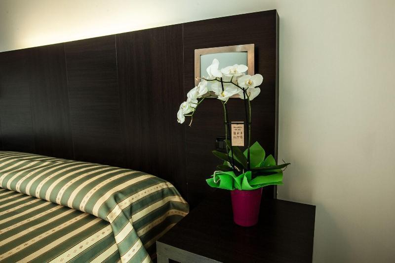 ריבולי Hotel Davide מראה חיצוני תמונה